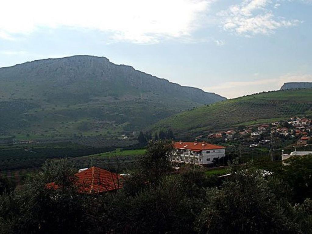 Villa Lea'S - Spirit Of The Galilee à Migdal Extérieur photo